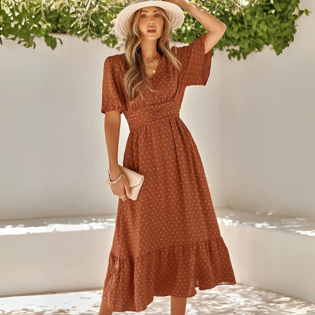 Renee | Robe midi avec décolleté en V et manches courtes