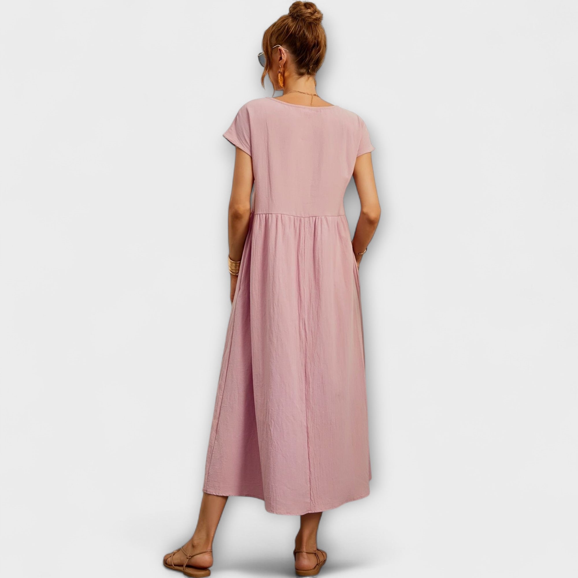 Magnolia | Robe midi avec poches et coupe décontractée