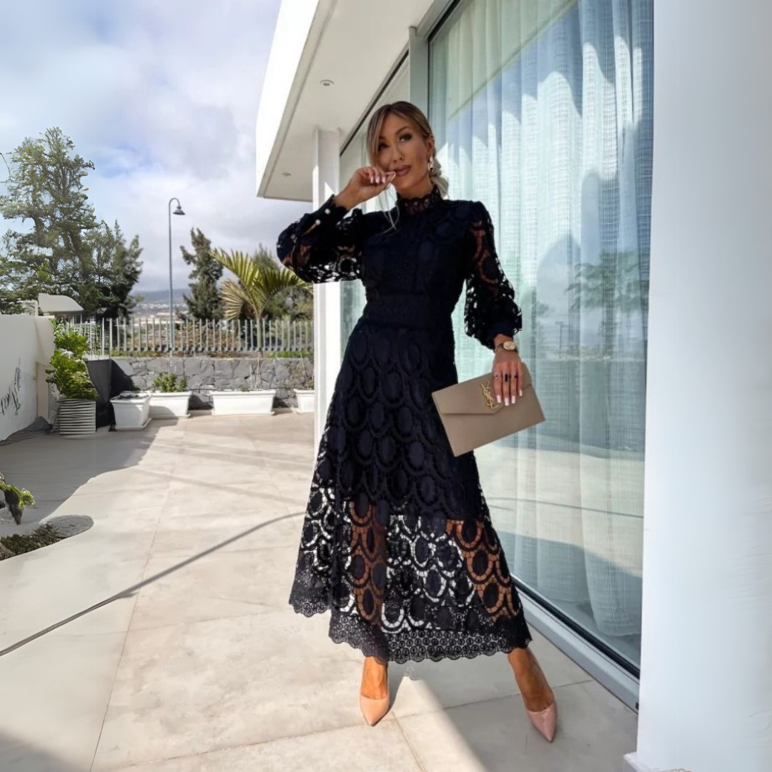 Géorgie | Robe élégante en dentelle