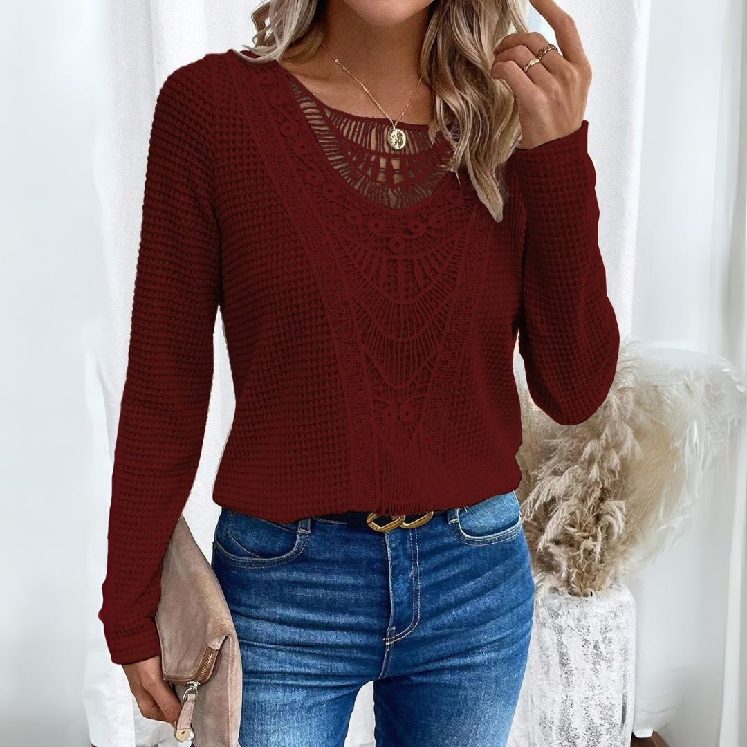 Silvia | Chemise élégante à col rond et détails découpés