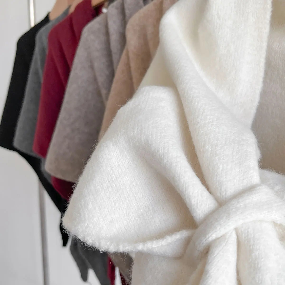 Aélorie | Étole Nouée À Élégance Apaisante